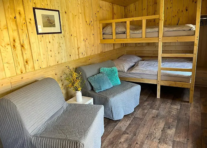 홀리데이파크 Sadky