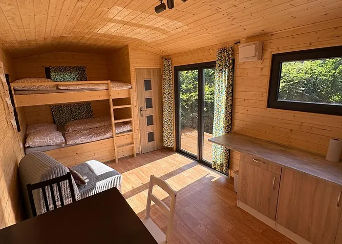 Sadky Üdülőpark Lety